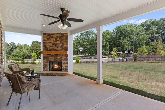 213 Chiswick Loop, Stockbridge, GA 30281