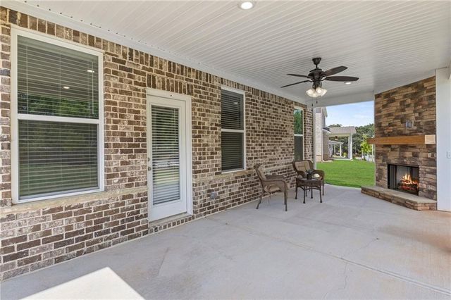 213 Chiswick Loop, Stockbridge, GA 30281