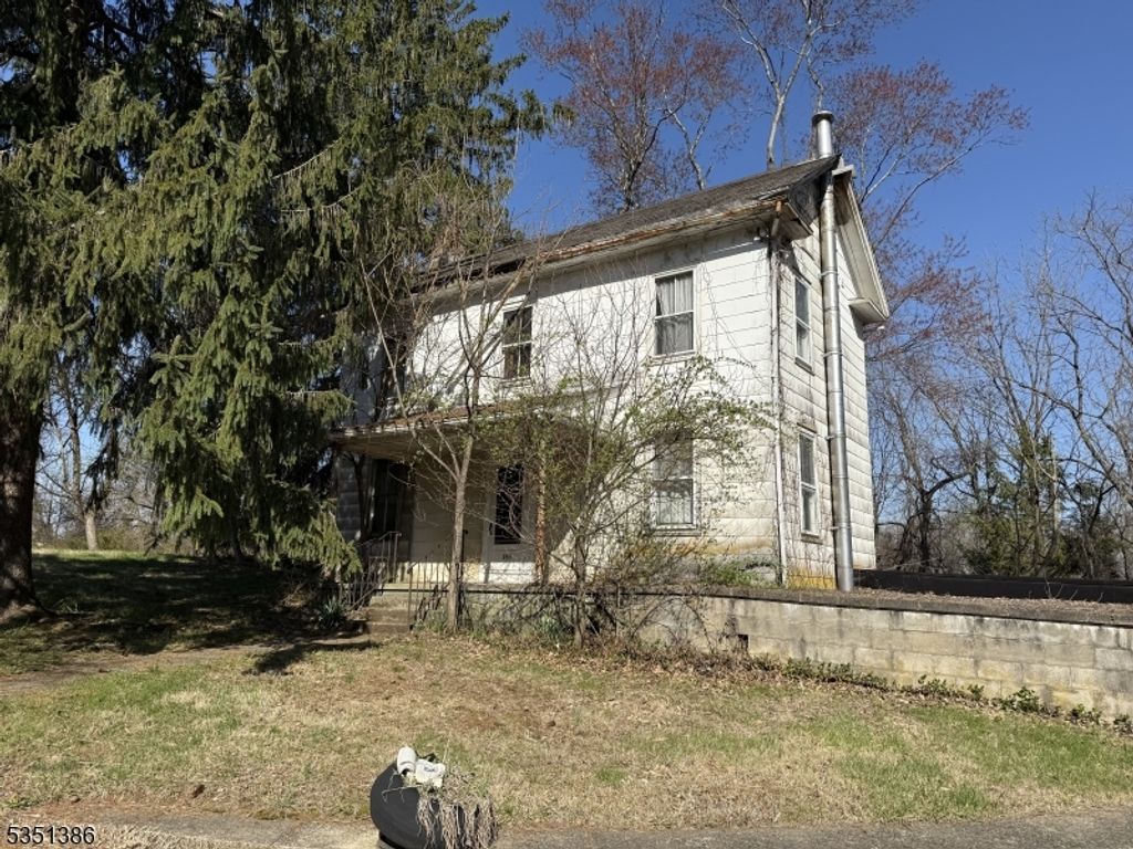 260 Mount Airy Rd, Lebanon Twp., NJ 08826