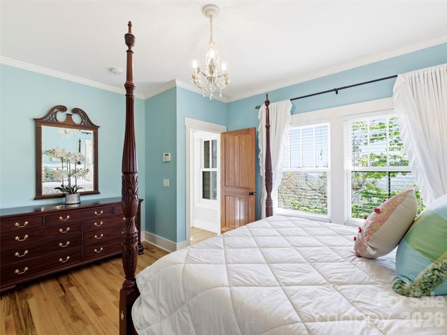 110 Soaring Mountain Drive, Waynesville, NC 28786