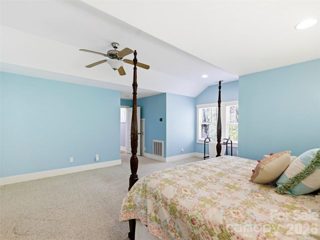 110 Soaring Mountain Drive, Waynesville, NC 28786
