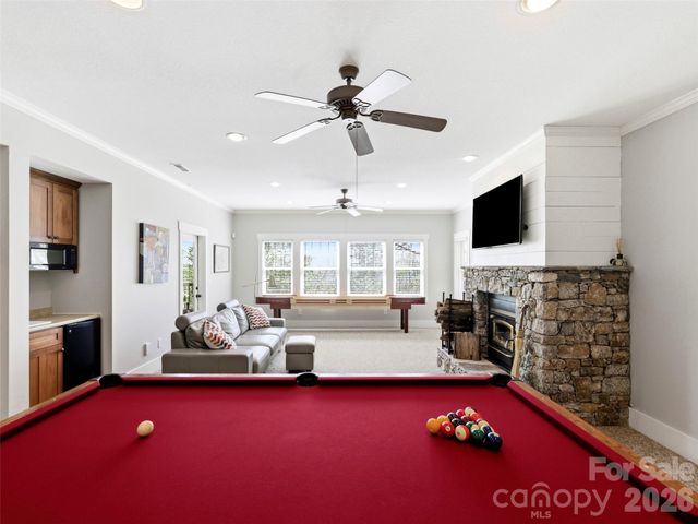 110 Soaring Mountain Drive, Waynesville, NC 28786