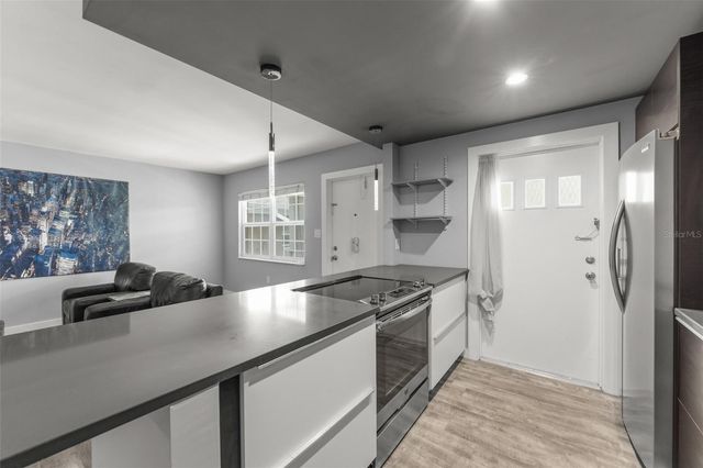 2500 LEE ROAD 220, Winter Park, FL 32789