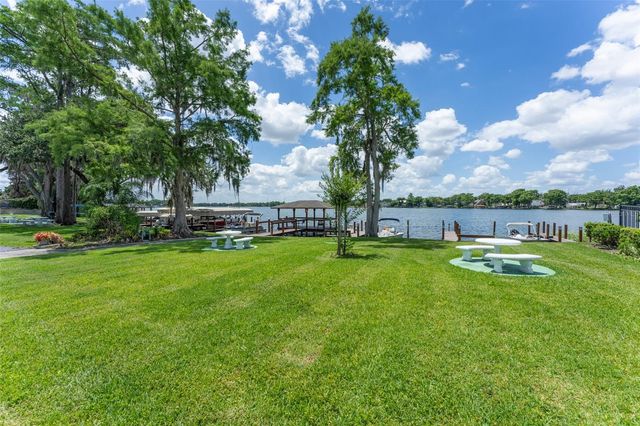 2500 LEE ROAD 220, Winter Park, FL 32789