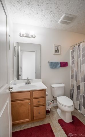 5154 Dayflower Drive, Tipp City, OH 45371