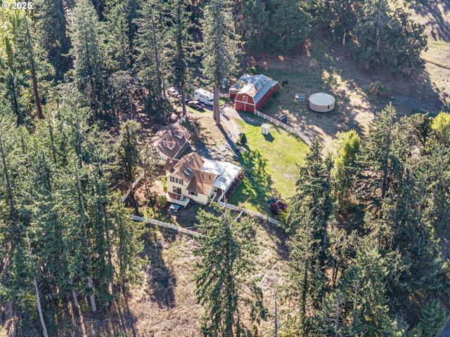 82044 MAHR Ln, Creswell, OR 97426