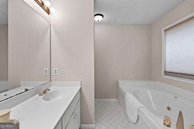 39 Springfield Court, Newnan, GA 30265