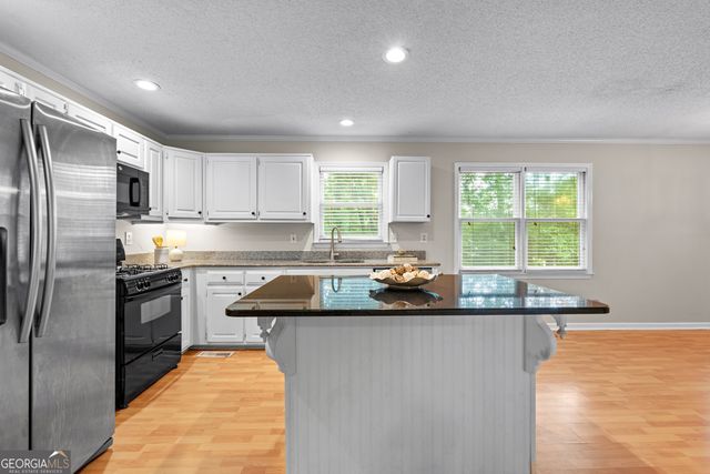 39 Springfield Court, Newnan, GA 30265