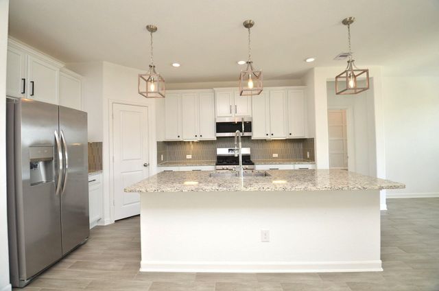 2303 Keystone Ridge Lane, Richmond, TX 77469