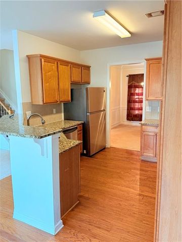 549 Granite Court, Lawrenceville, GA 30044