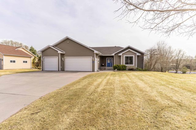 1305 Jessie Court, Fergus Falls, MN 56537