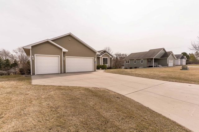 1305 Jessie Court, Fergus Falls, MN 56537