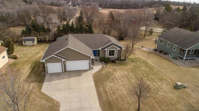 1305 Jessie Court, Fergus Falls, MN 56537