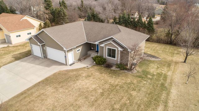 1305 Jessie Court, Fergus Falls, MN 56537