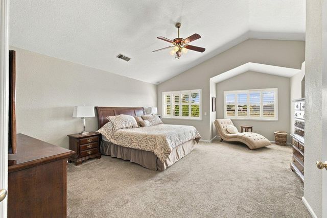 9021 Old Creek Dr, Elk Grove, CA 95758