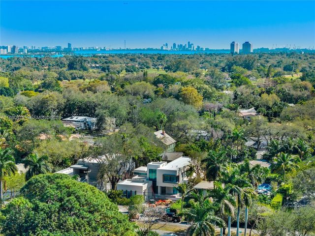 820 NE 111th Street, Biscayne Park, FL 33161