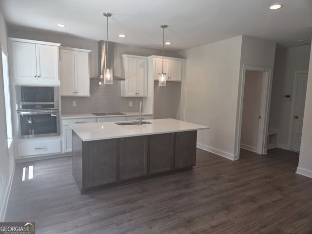 105 Southview Drive, Ellenwood, GA 30294