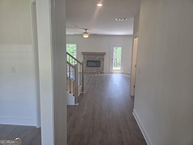 105 Southview Drive, Ellenwood, GA 30294