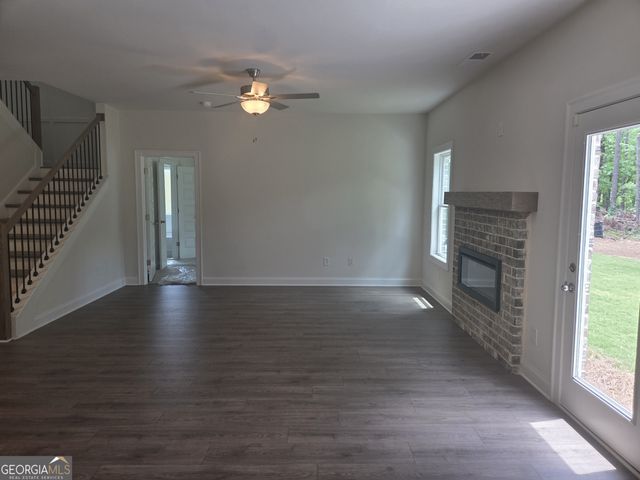 105 Southview Drive, Ellenwood, GA 30294