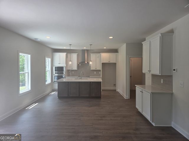 105 Southview Drive, Ellenwood, GA 30294