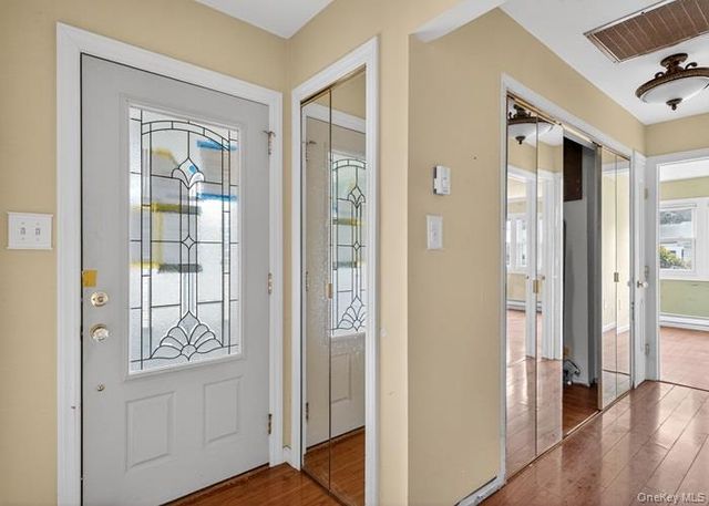 19 Hearthside Drive, Mount Sinai, NY 11766