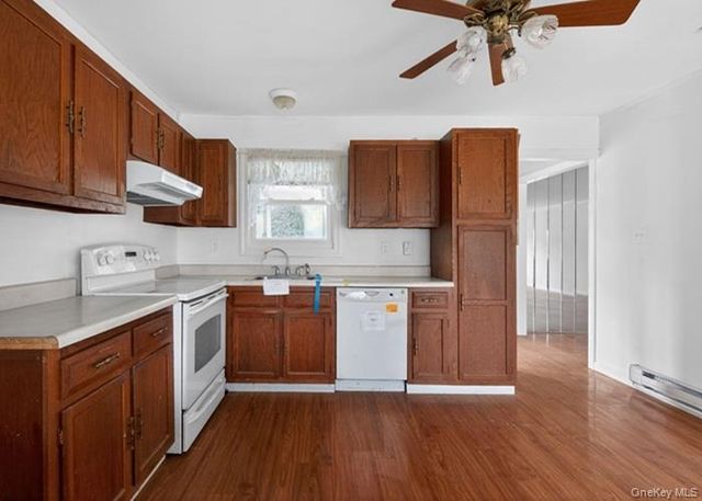 19 Hearthside Drive, Mount Sinai, NY 11766