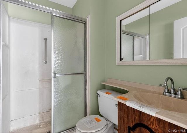 19 Hearthside Drive, Mount Sinai, NY 11766