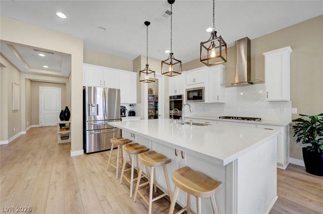 552 Comodo Street, Henderson, NV 89011