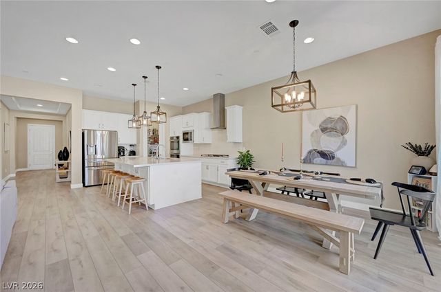 552 Comodo Street, Henderson, NV 89011