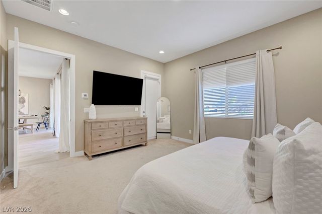 552 Comodo Street, Henderson, NV 89011