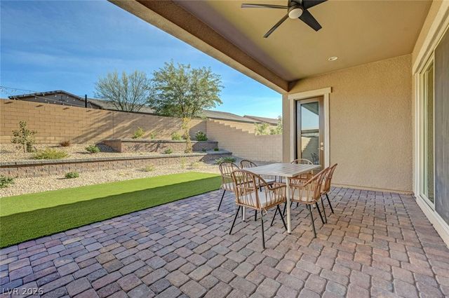552 Comodo Street, Henderson, NV 89011