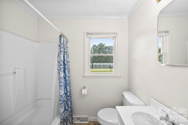 644 Dallas Spencer Mountain Road, Dallas, NC 28034