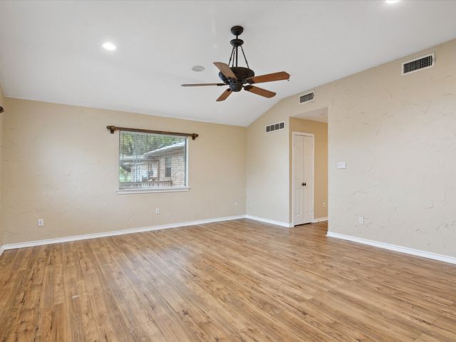 1302 Forreston Road, Waxahachie, TX 75165