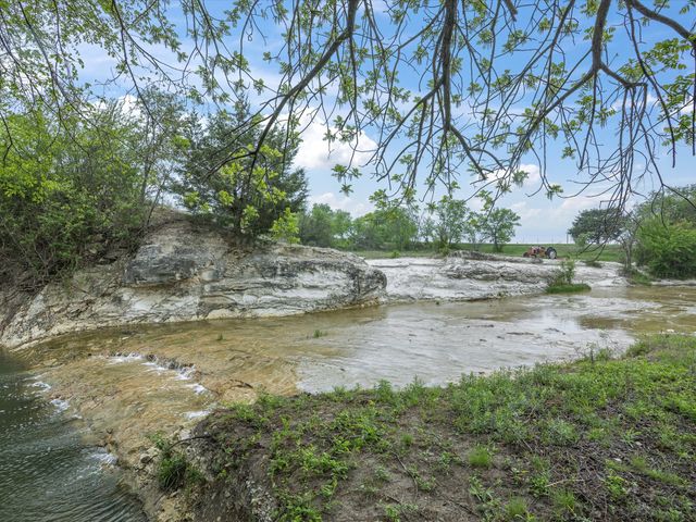 1302 Forreston Road, Waxahachie, TX 75165