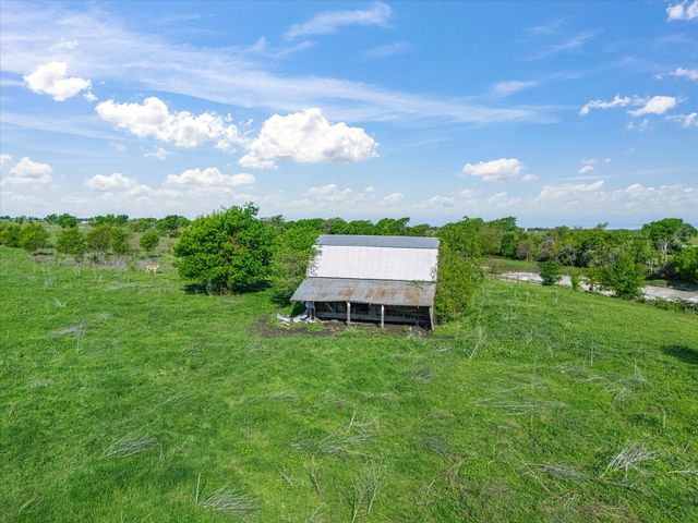 1302 Forreston Road, Waxahachie, TX 75165