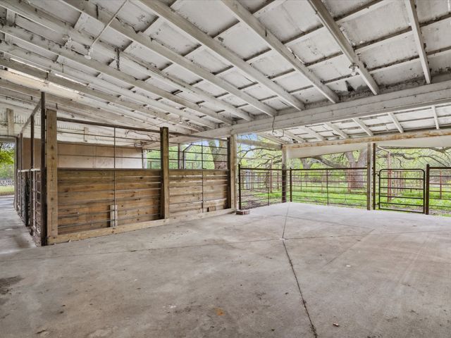 1302 Forreston Road, Waxahachie, TX 75165