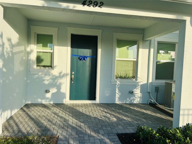 4292 S Longwood Lake Sq, Westlake, FL 33470