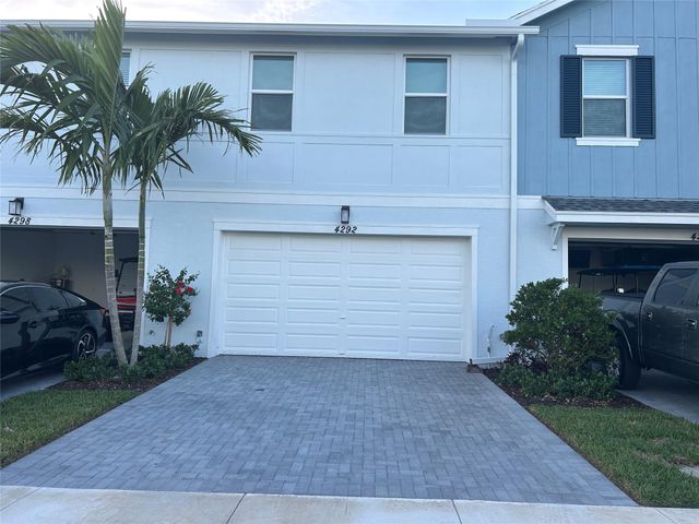 4292 S Longwood Lake Sq, Westlake, FL 33470