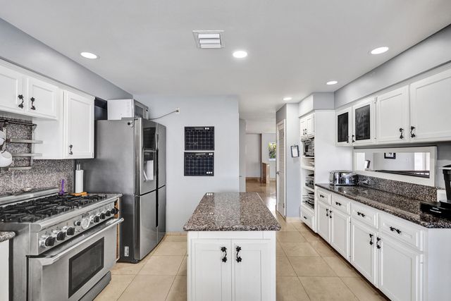 3001 NE 47th Street, Lighthouse Point, FL 33064