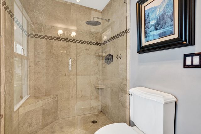 3001 NE 47th Street, Lighthouse Point, FL 33064