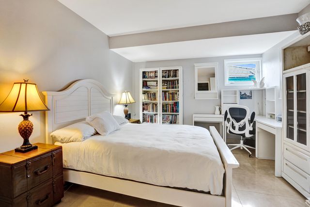 3001 NE 47th Street, Lighthouse Point, FL 33064