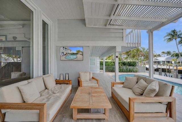 3001 NE 47th Street, Lighthouse Point, FL 33064