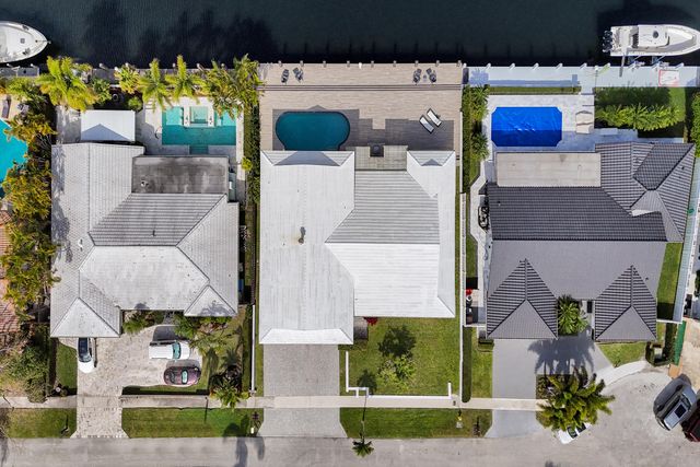 3001 NE 47th Street, Lighthouse Point, FL 33064