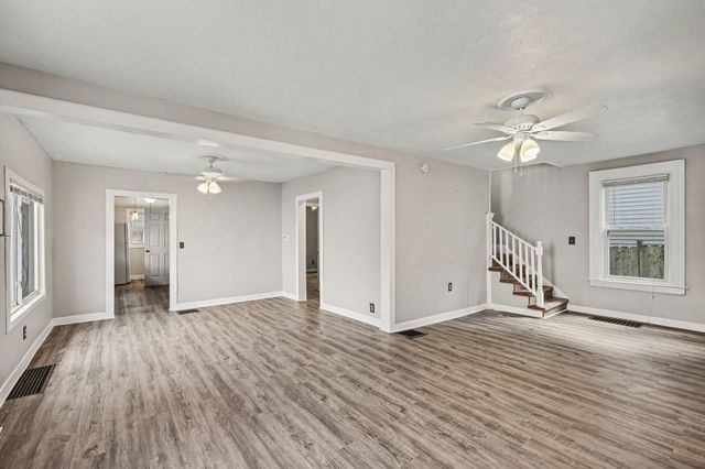 353 Cedar Street Ne, City Of Grand Rapids, MI 49503