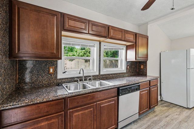 353 Cedar Street Ne, City Of Grand Rapids, MI 49503