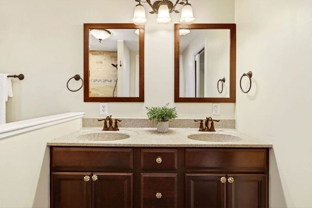 138 TINKLING SPRING RD, Fishersville, VA 22939