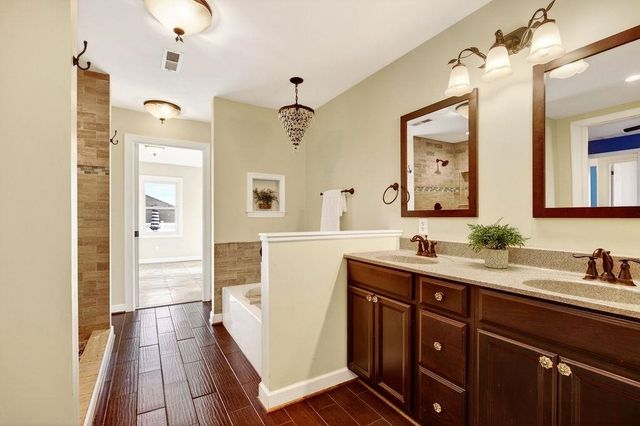 138 TINKLING SPRING RD, Fishersville, VA 22939