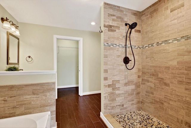 138 TINKLING SPRING RD, Fishersville, VA 22939