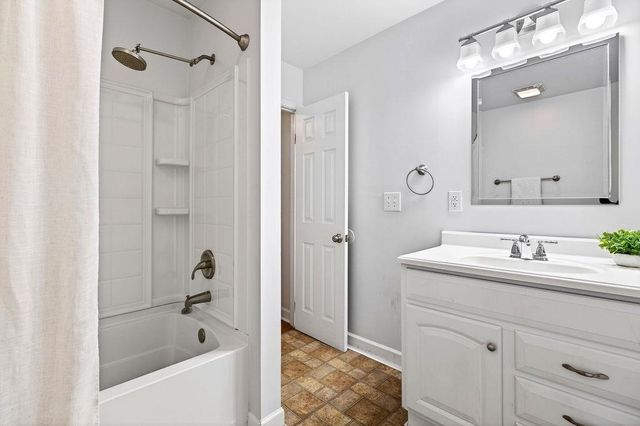 138 TINKLING SPRING RD, Fishersville, VA 22939