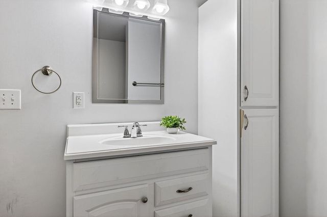 138 TINKLING SPRING RD, Fishersville, VA 22939